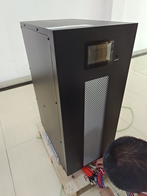 ups電源并聯(lián)開(kāi)關(guān)穩(wěn)壓器的組成|ups電源報(bào)價(jià)